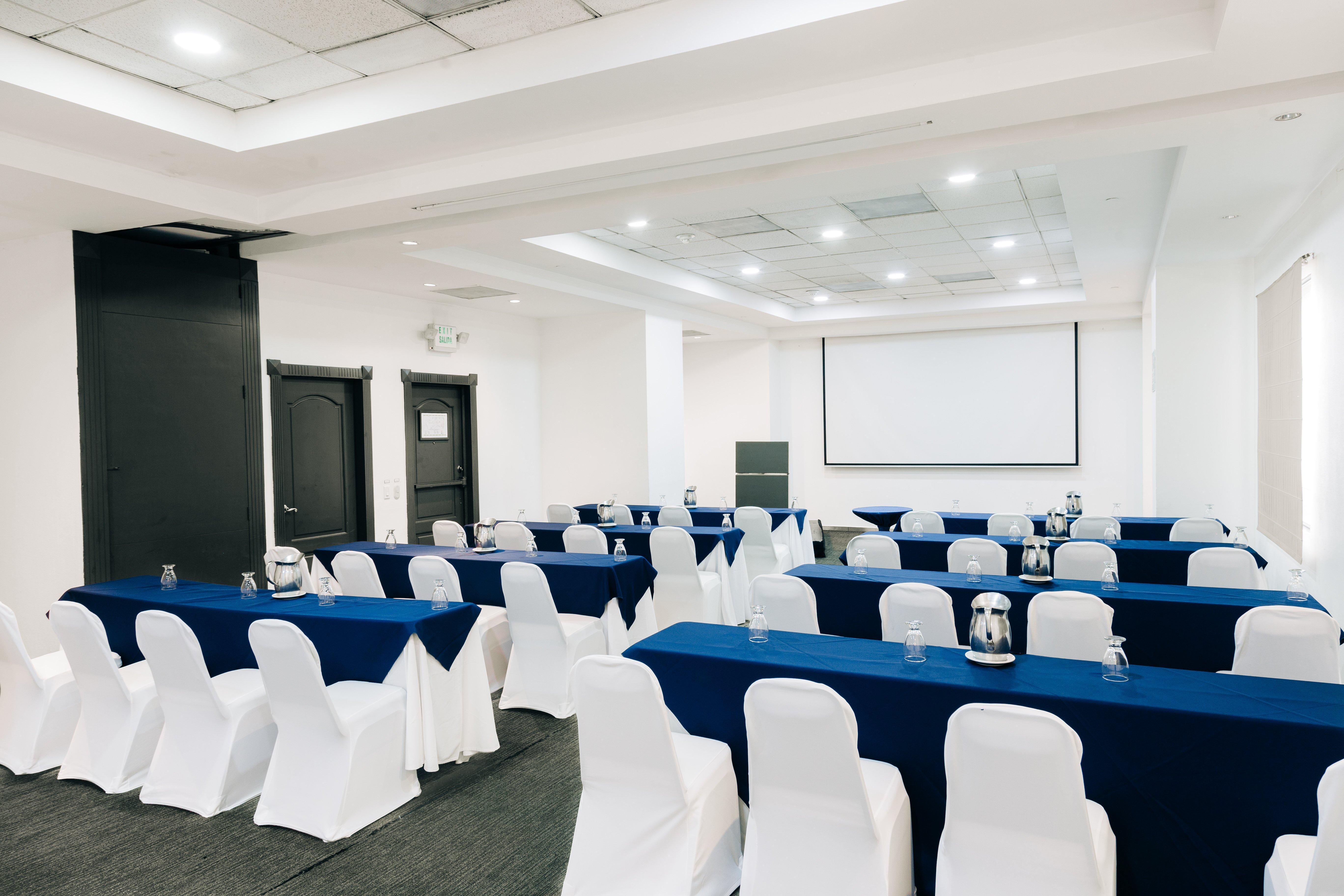 Holiday Inn San Salvador By Ihg Exterior photo